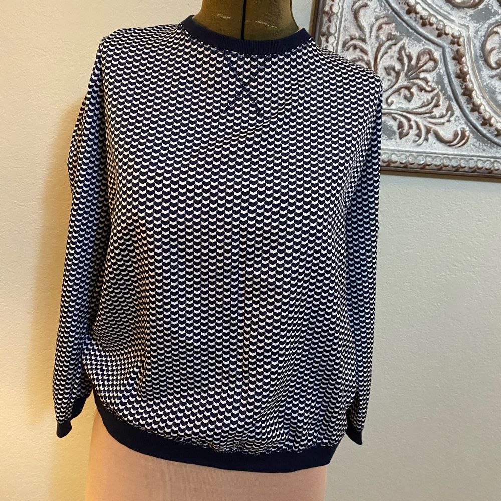 Liz Claiborne 100% Polyester Top